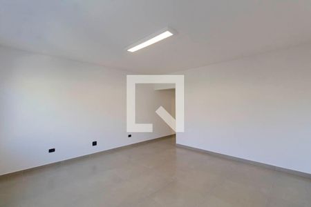 Sala de casa para alugar com 3 quartos, 298m² em Vila Talarico, São Paulo
