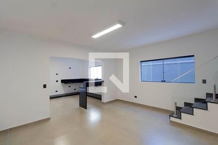 Sala de Estar de casa para alugar com 3 quartos, 298m² em Vila Talarico, São Paulo