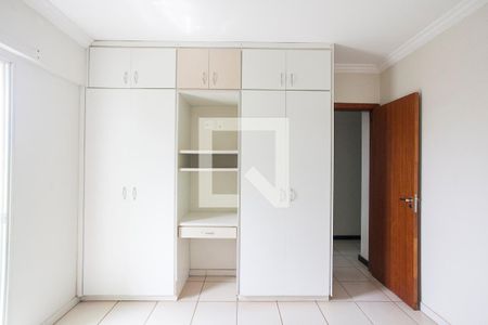 Quarto de apartamento para alugar com 1 quarto, 40m² em Tibery, Uberlândia