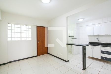 Sala de apartamento para alugar com 1 quarto, 40m² em Tibery, Uberlândia