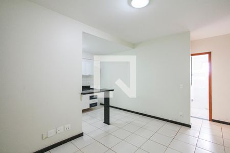 Sala de apartamento para alugar com 1 quarto, 40m² em Tibery, Uberlândia