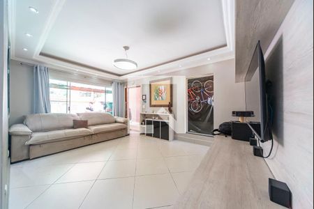 Casa à venda com 270m², 3 quartos e 5 vagasSala