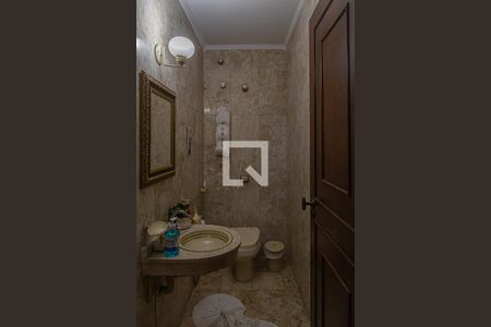 Apartamento à venda com 211m², 4 quartos e 2 vagas Apartamento à venda com 211m², 4 quartos e 2 vagasLavabo