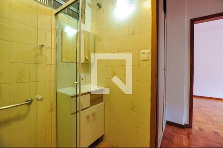 Banheiro de apartamento para alugar com 1 quarto, 47m² em Vila Mariana, São Paulo