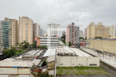 Quarto 1 - vista de apartamento para alugar com 2 quartos, 54m² em Pinheiros, São Paulo