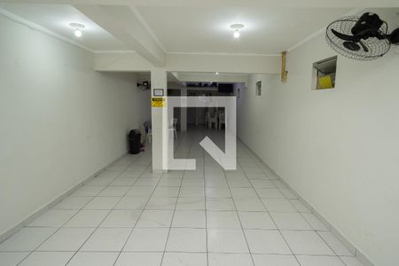 Apartamento à venda com 68m², 2 quartos e 1 vaga Apartamento à venda com 68m², 2 quartos e 1 vagaÁrea comum - Salão de festas