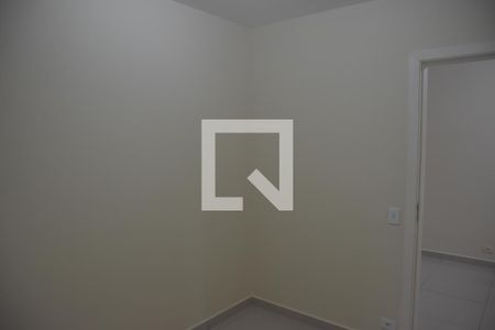 Quarto 2 de apartamento para alugar com 3 quartos, 42m² em Vila Urupes, Suzano