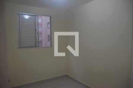 Quarto 2 de apartamento para alugar com 3 quartos, 42m² em Vila Urupes, Suzano