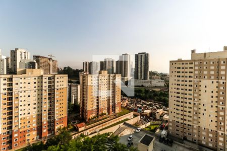 Vista de apartamento à venda com 2 quartos, 57m² em Parque Reboucas, São Paulo