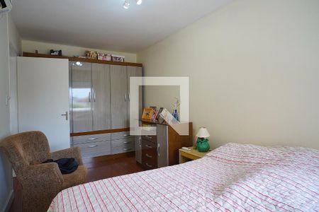 Quarto 1 de apartamento à venda com 2 quartos, 55m² em Vila Ipiranga, Porto Alegre