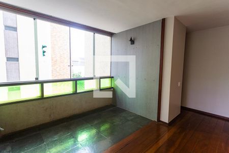 Sala de apartamento para alugar com 4 quartos, 140m² em Centro, Belo Horizonte