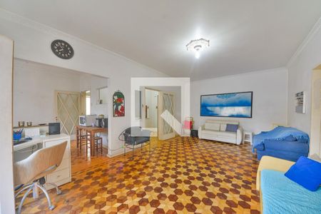 Apartamento à venda com 3 quartos, 142m² em Bom Fim, Porto Alegre