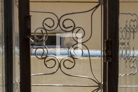 Sala - Janela de casa para alugar com 3 quartos, 190m² em Piedade, Rio de Janeiro