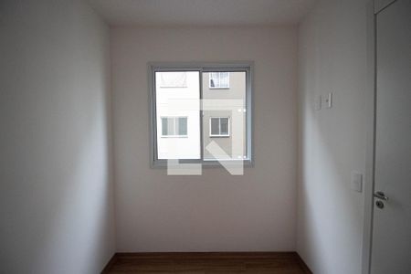 Quarto 2 de apartamento para alugar com 2 quartos, 34m² em Guaianazes, São Paulo