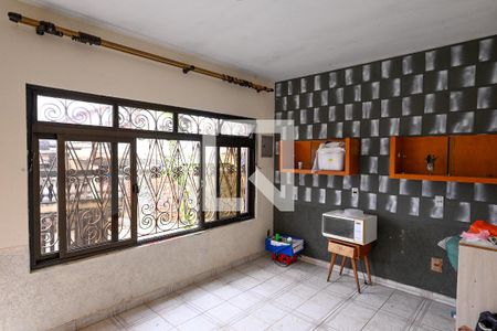 Sala de casa à venda com 5 quartos, 189m² em Vila Caraguatá, São Paulo