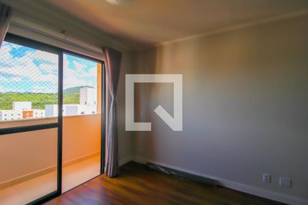 Sala de apartamento à venda com 3 quartos, 75m² em Parque Residencial Eloy Chaves, Jundiaí