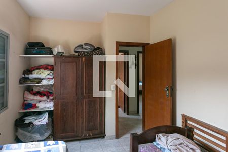 Quarto 1 de casa para alugar com 8 quartos, 432m² em Cachoeirinha, Belo Horizonte