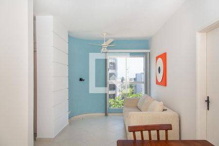 Sala de apartamento para alugar com 1 quarto, 48m² em Jardim Virgínia, Guarujá