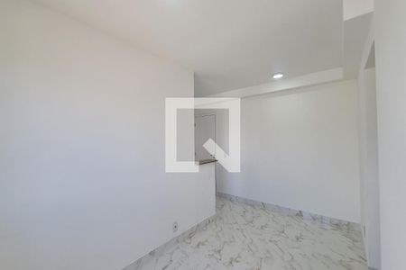 Sala de apartamento para alugar com 2 quartos, 46m² em Jardim Vila Formosa, São Paulo