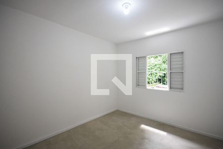 Quarto 1 de casa para alugar com 2 quartos, 86m² em Jardim Henriqueta, Taboão da Serra