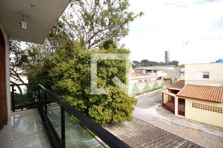 Varanda de casa para alugar com 3 quartos, 240m² em Vila Arriete, São Paulo