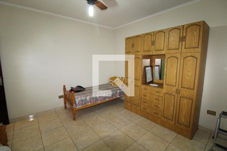 Quarto de casa à venda com 2 quartos, 160m² em Vila Paulo Silas, São Paulo