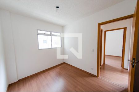 Quarto 1 de apartamento para alugar com 2 quartos, 48m² em Engenho Nogueira, Belo Horizonte