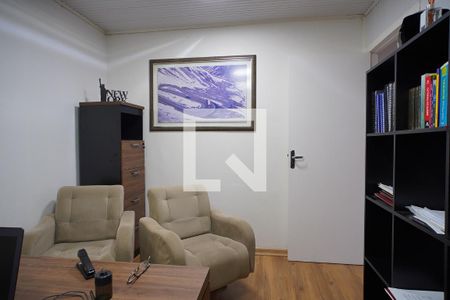 Casa à venda com 84m², 4 quartos e 4 vagasSala