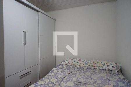 Quarto 2 de casa à venda com 4 quartos, 84m² em Navegantes, Porto Alegre