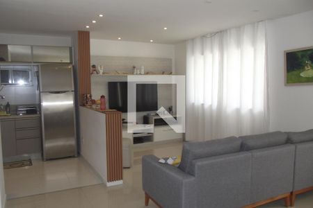 Sala de casa à venda com 3 quartos, 179m² em Jacarepaguá, Rio de Janeiro