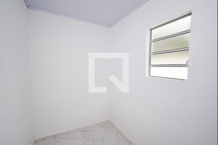 Quarto 2 de casa para alugar com 3 quartos, 90m² em Vila Constança, São Paulo