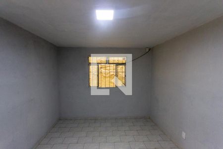 Sala de casa para alugar com 1 quarto, 60m² em Jardim Teresa, São Paulo