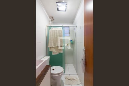 Banheiro de apartamento à venda com 2 quartos, 52m² em Conceicao, Osasco