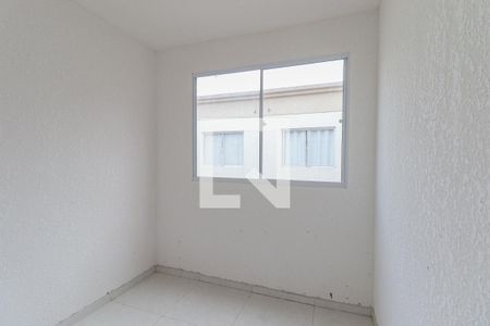 Quarto 2 de apartamento para alugar com 2 quartos, 38m² em Parque da Fonte, São José dos Pinhais