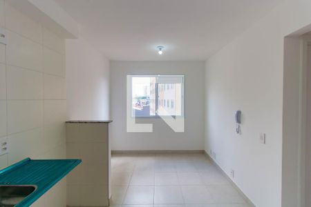 Sala/Cozinha de apartamento para alugar com 2 quartos, 42m² em Vila Ema, São Paulo