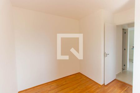 Quarto 1 de apartamento para alugar com 2 quartos, 42m² em Vila Ema, São Paulo