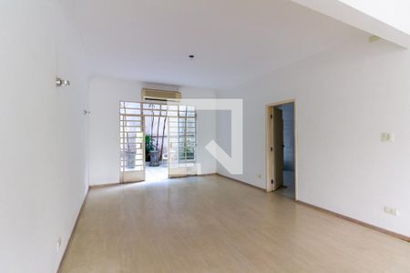 Sala de casa à venda com 5 quartos, 500m² em Pacaembu, São Paulo