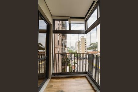 Varanda de kitnet/studio para alugar com 1 quarto, 30m² em Perdizes, São Paulo