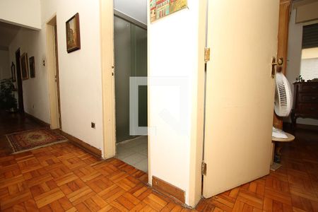 Corredor dos Quartos de apartamento para alugar com 3 quartos, 119m² em Pinheiros, São Paulo