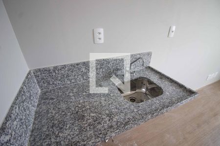 Cozinha de kitnet/studio para alugar com 1 quarto, 19m² em Brás, São Paulo