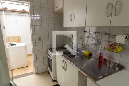 Casa de condomínio à venda com 65m², 2 quartos e 1 vaga Casa de condomínio à venda com 65m², 2 quartos e 1 vagaCozinha