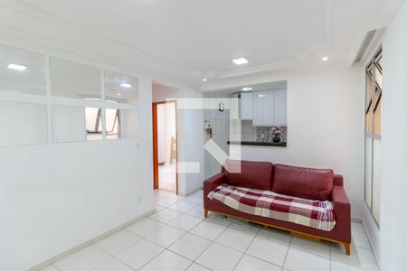 Sala de apartamento para alugar com 2 quartos, 50m² em Diamante, Belo Horizonte