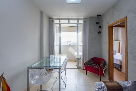 Sala de apartamento para alugar com 2 quartos, 69m² em Estoril, Belo Horizonte