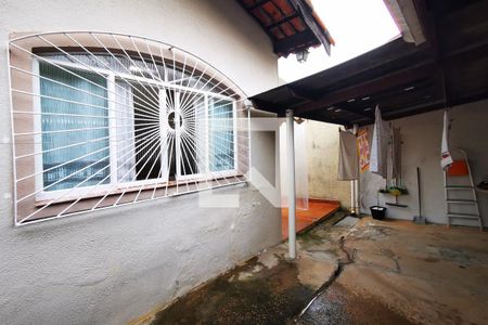 Casa à venda com 135m², 2 quartos e 2 vagas Casa à venda com 135m², 2 quartos e 2 vagasÁrea de Serviço