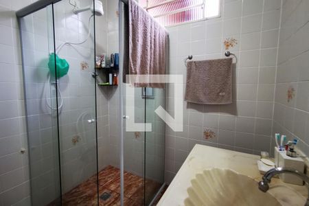 Casa à venda com 135m², 2 quartos e 2 vagas Casa à venda com 135m², 2 quartos e 2 vagasBanheiro