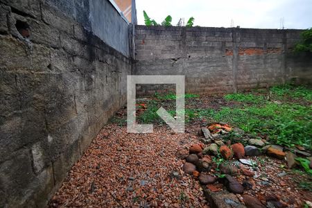 Casa à venda com 135m², 2 quartos e 2 vagas Casa à venda com 135m², 2 quartos e 2 vagasQuintal