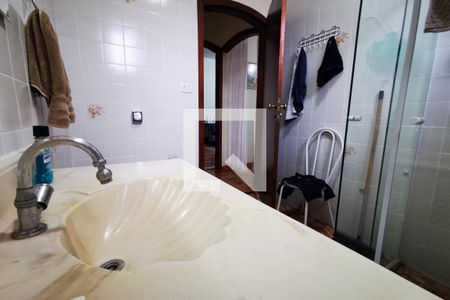 Casa à venda com 135m², 2 quartos e 2 vagas Casa à venda com 135m², 2 quartos e 2 vagasBanheiro