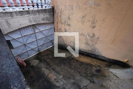 Casa à venda com 135m², 2 quartos e 2 vagas Casa à venda com 135m², 2 quartos e 2 vagasQuintal