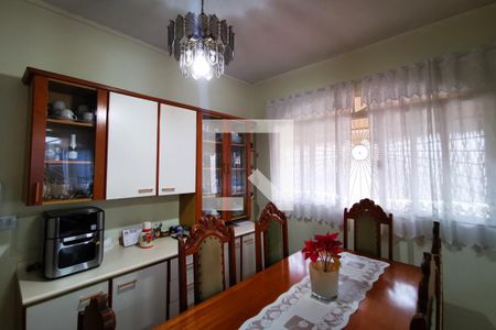 Casa à venda com 135m², 2 quartos e 2 vagas Casa à venda com 135m², 2 quartos e 2 vagasCopa