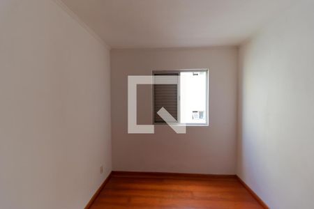 Quarto 02 de apartamento para alugar com 3 quartos, 64m² em Conjunto Residencial Souza Queiroz, Campinas